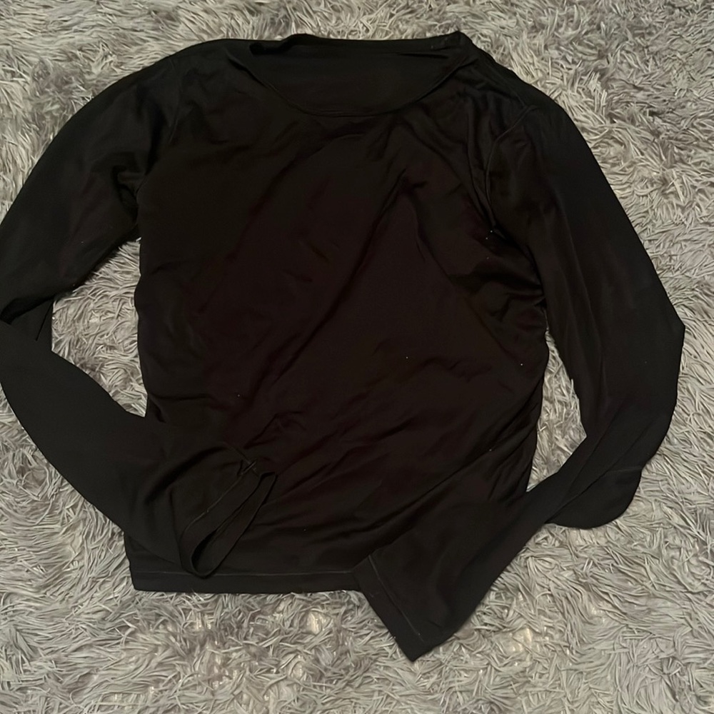 Cropped lululemon long sleeve